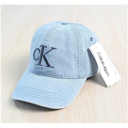 Джинсовая кепка Кельви*н Кляй*н