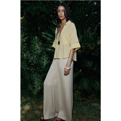 CROPPED LINEN BLEND SHIRT