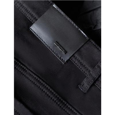 Джинсы классического кроя из эластичного денима на ФЛИСЕ