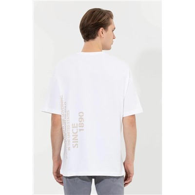 Erkek Beyaz Oversize Bisiklet Yaka Tişört