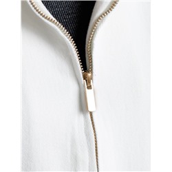 Джинсовый бомбер на молнии из эластичного денима средней плотности