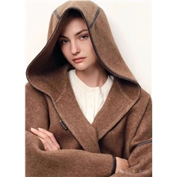 Женское пальто  Fabriqu*e