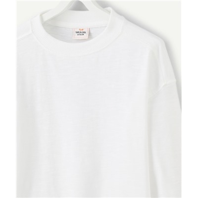 Boy's long-sleeved white cotton t-shirt