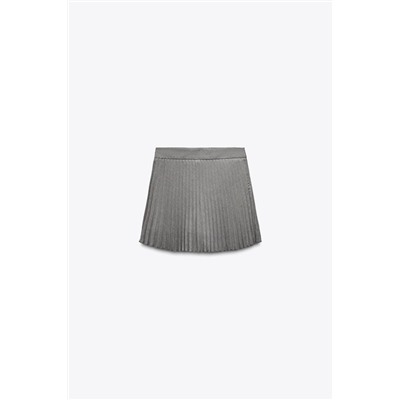 BOX PLEAT SKORT