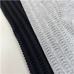 Женские спортивные леггинсы с перфорацией