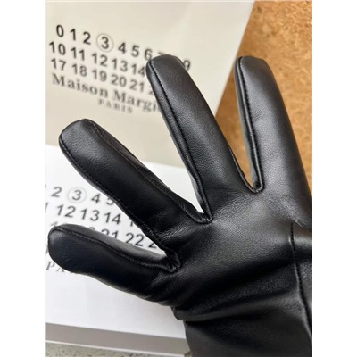 Женские утепленные кожаные перчатки  MAISO*N MARGIEL*A