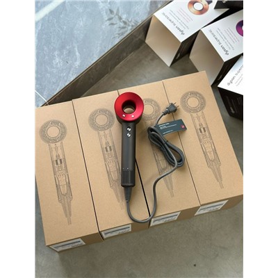 Первоначальная цена составляет 580 долларов!Специальная цена 280!Специальное предложение не подлежит возврату, обмену и бесплатной доставке!Сохраняйте товар после оплаты!Количество красный 2 фиолетовый 1 оригинальная упаковка!Скоро появится Dyson Dyson HD08‼✅ Определите по-новому фен для волос HD08, десять главных преимуществ: цифровой двигатель 9-го поколения, технология увеличения расхода воздуха, технология отрицательных ионов, интеллектуальный контроль температуры, бесшумный дизайн, 12-ступенчатая регулировка температуры воздуха, холодный воздух с одной клавишей, ручной балансир, магнитная всасывающая насадка. насадка 5*образной формы инновационный дизайн “Air AmplifierTM" технология увеличения воздушного потока, мощный поток воздуха в 5 струй, цифровой двигатель девятого поколения обеспечивает мощный поток воздуха до 110 000 оборотов в минуту, встроенная интеллектуальная технология контроля температуры, которая может предотвратить перегрев и повреждение, а также сохранить блеск волос!