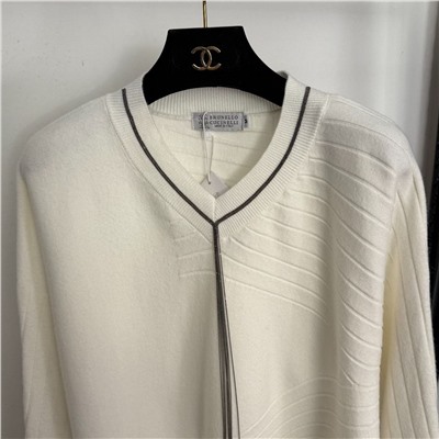 Женский вязаный костюм в полоску с кисточками  Brunell*o Cucinell*i