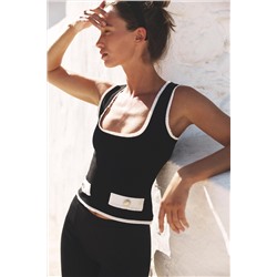 STRETCH CONTOURING WAISTCOAT TOP