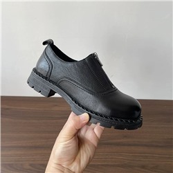 Женские кожаные туфли