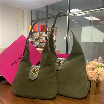 Сумка из замши  Pink*o