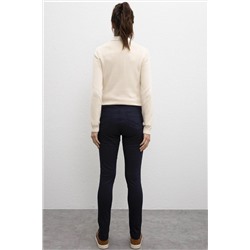 Kadın Lacivert Pantolon