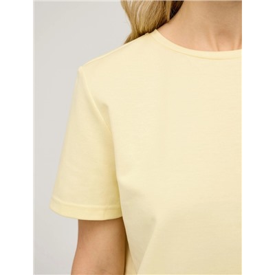 Сливочная базовая футболка