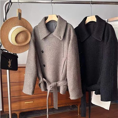 Шерстяное укороченное пальто  LEMAIR*E