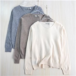 Мягкий, нежный женский пуловер КО*С