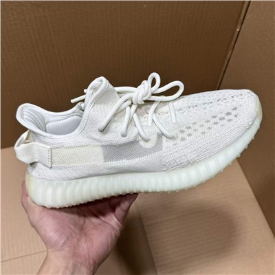 Кроссовки Adida*s originals Yeez*y