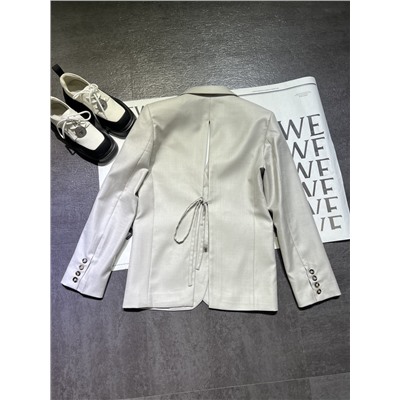 женский однобортный шерстяной пиджак  распродажа