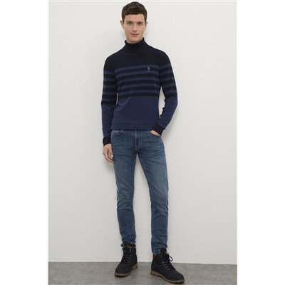 Erkek Lacivert Kazak