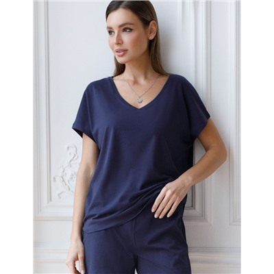 Свободная футболка с V-вырезом и цельнокроеным рукавом из 100% хлопка