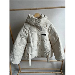 Еще такая курточка пришла.