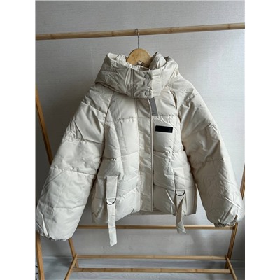 Еще такая курточка пришла.