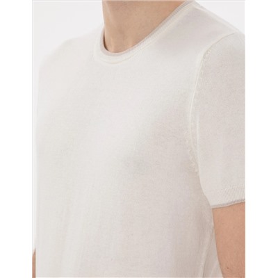 Ekru Slim Fit Bisiklet Yaka Triko Tişört