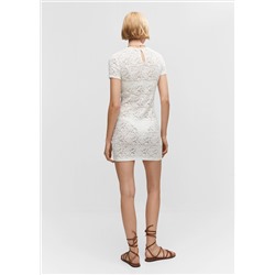 Vestido corto guipur