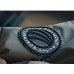 Осенне-зимняя куртка с 90% гусиным пухом