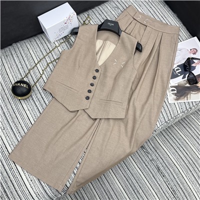 Костюм люкс