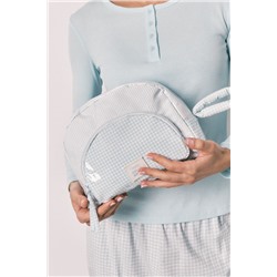 Conjunto de zapatillas y neceser