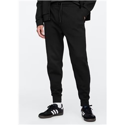 GapFit Performance Joggers