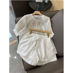 Распродажа костюм