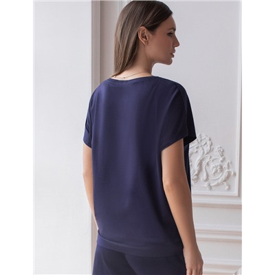 Свободная футболка с V-вырезом и цельнокроеным рукавом из 100% хлопка