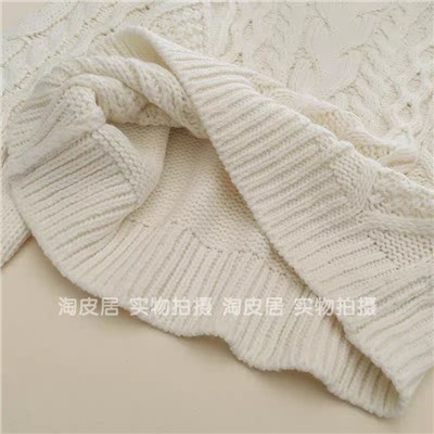 Женский вязаный свитер Н*М