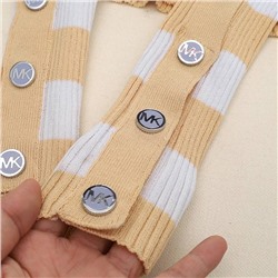 Новинка от Michae*l Kor*s 💎 экспорт❕ утепляемся к осени) укороченные водолазки из драпированного трикотажа , пуговицы на манжетах можно расстегнуть Цена на бирке 356 💵