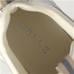 Лёгкие кроссовки