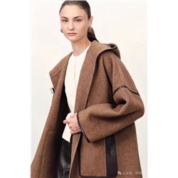 Женское пальто  Fabriqu*e