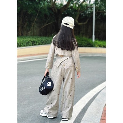 Костюм для девочек. Последние 2 фото с отзывов