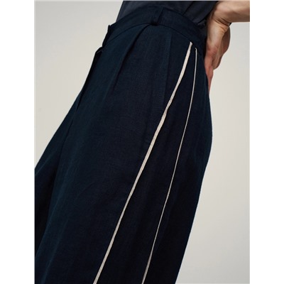 Синие брюки изо льна с кантами