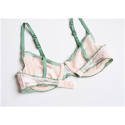 Бюстгалтер