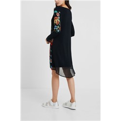 Vestido multicapas floral