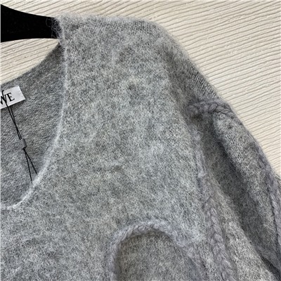 Женский свободный свитер с объёмным плетение  ЛОЕВ*Е 💛