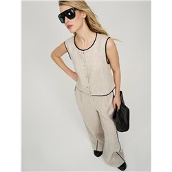 Бежевый жилет изо льна с кантами