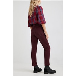 Pantalón straight tobillero