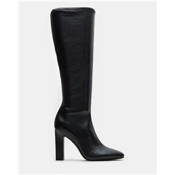 EXCLUSIVE Aria Black