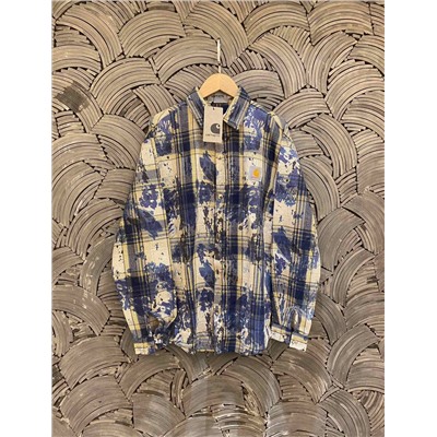 Рубашка в клетку с акварельным рисунком Кархат*т