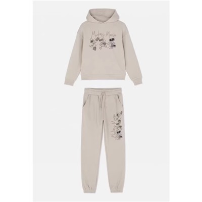 Спортивный костюм для девочек. Экспорт