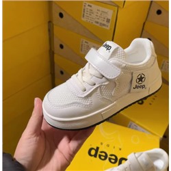 Кроссовки ДЖИ*П