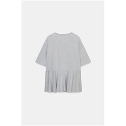 VARSITY FRILL T-SHIRT