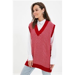 TRENDYOL MODEST Kırmızı Çizgili V Yaka Triko Süveter TCTAW22UV0021